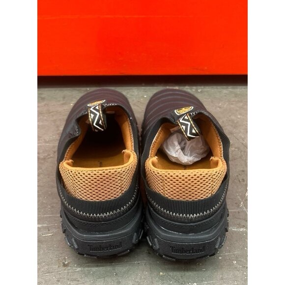 Timberland Men Slip On - Size 8 and Size 8 1/2   (2 pairs) - Picture 3 of 6